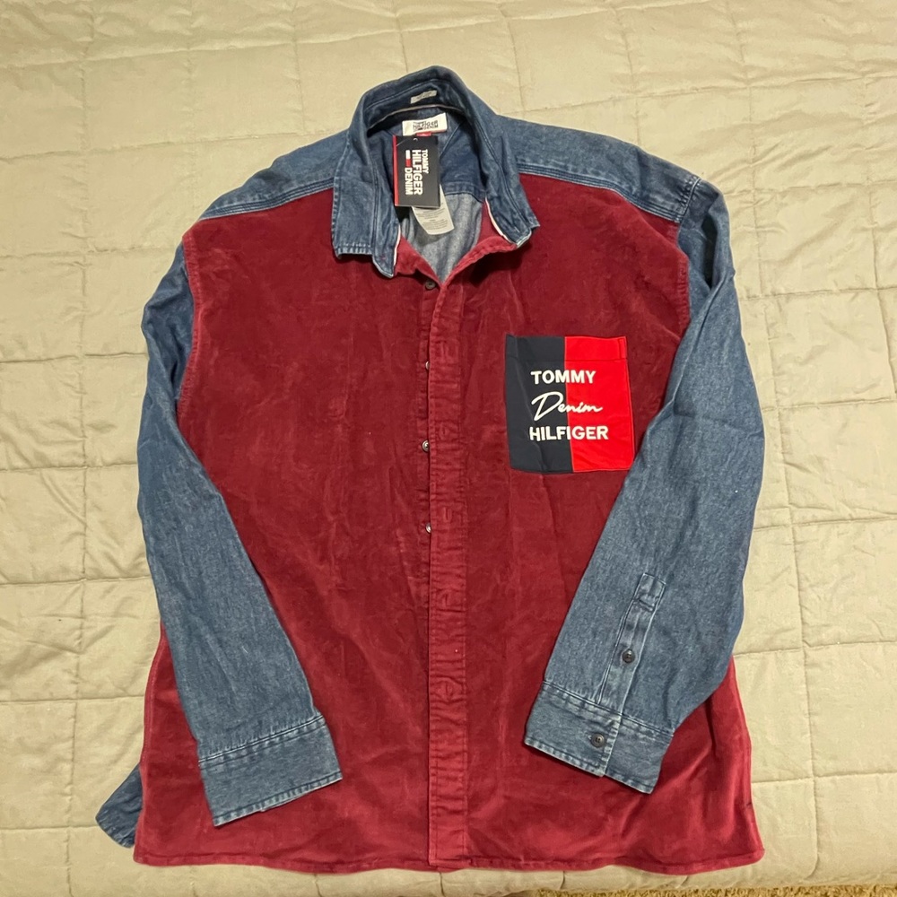 NWT Tommy Hilfiger Botton Down